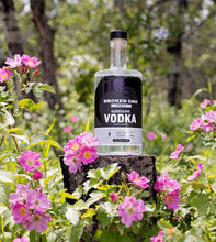 Load image into Gallery viewer, Broken Oak Alberta Rye Vodka
